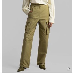 NWT THE FRANKIE SHOP GIA CARGO PANTS IN KHAKI